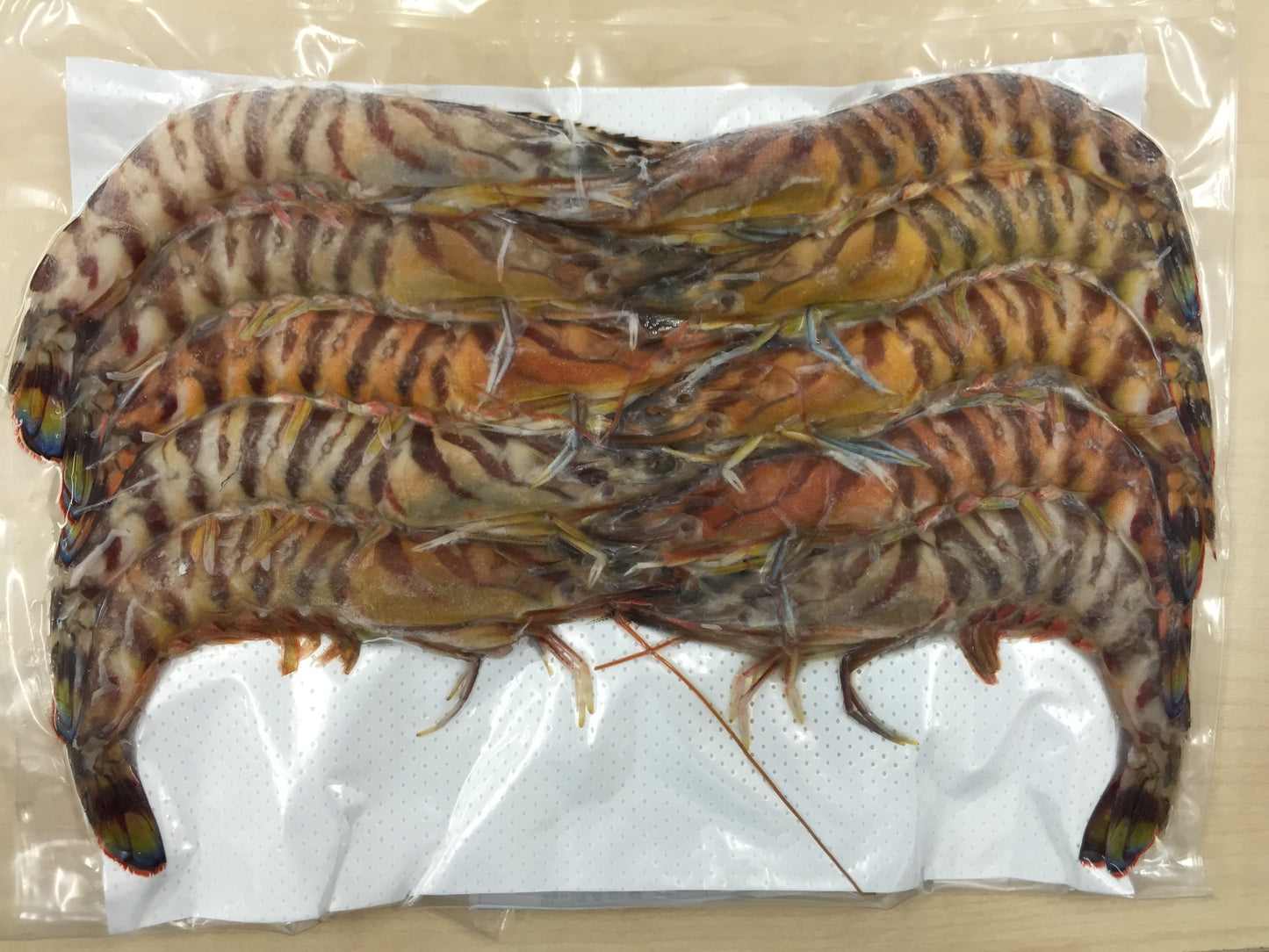 活〆養殖クルマエビ(生食可)1パック(1尾20g×10尾)【送料別】【冷凍】