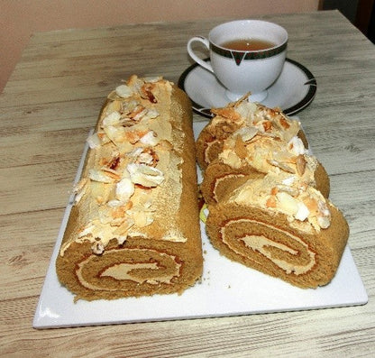 蛍茶屋キャラメル生ロールケーキ２本